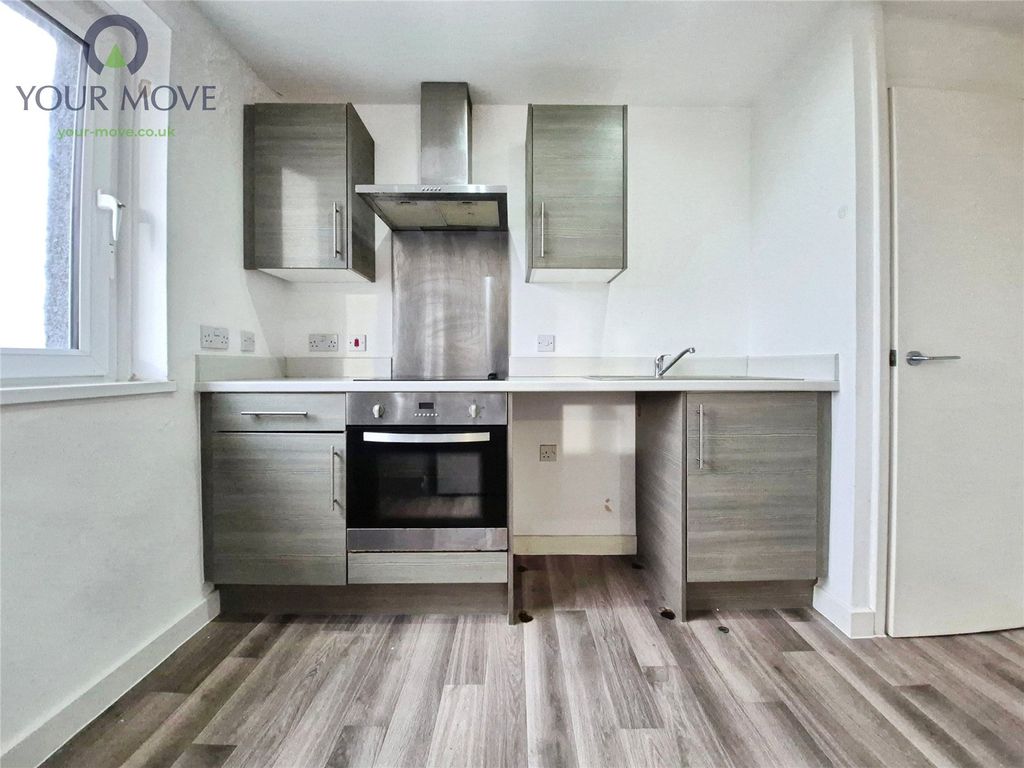 Property photo 3 of 6 Picture No. 01