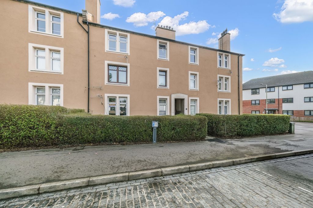 Property photo 1 of 21