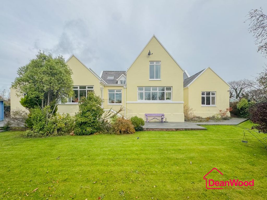Property photo 2 of 36 No-17.Jpg