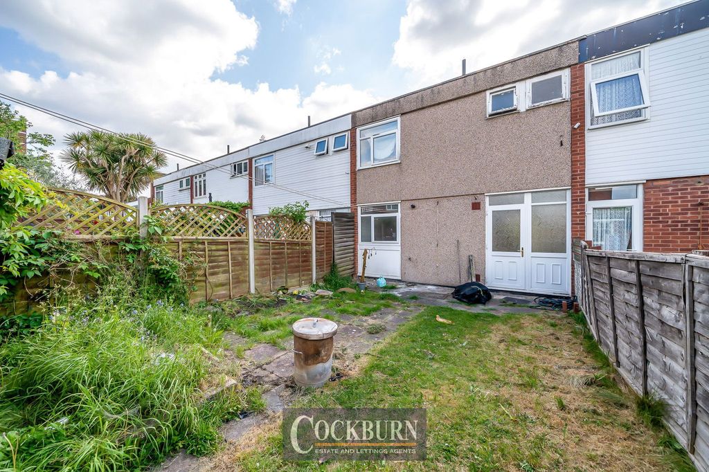 Property photo 3 of 5