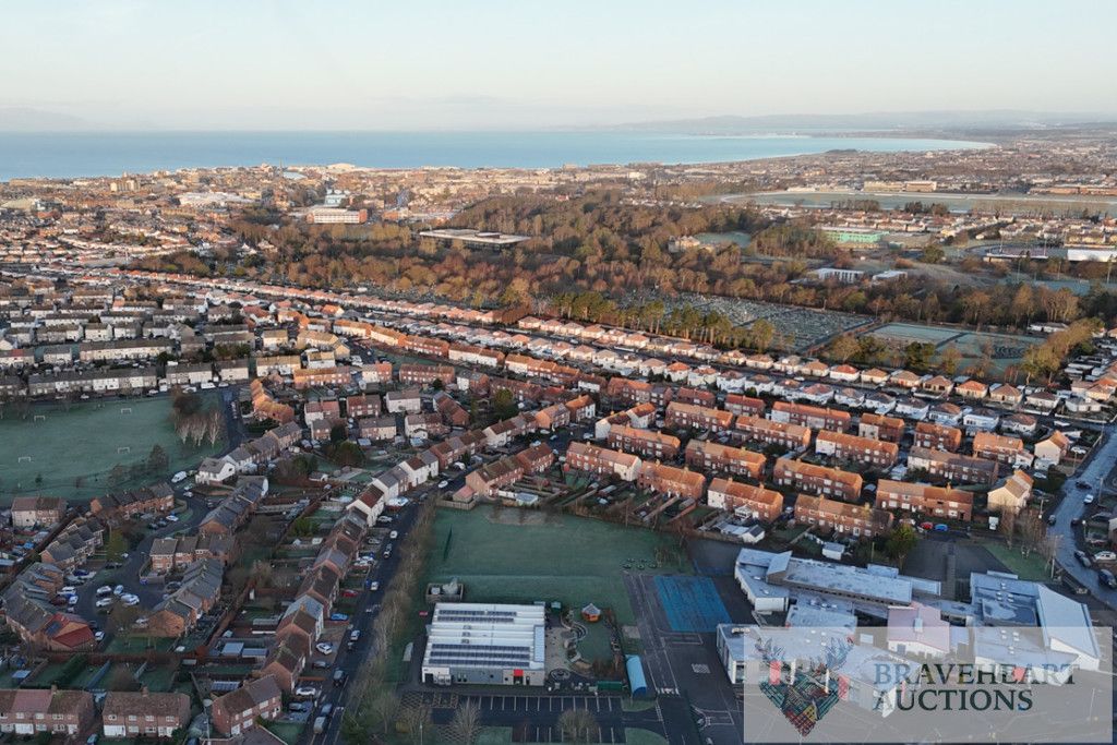 Property photo 2 of 12 Photo 8