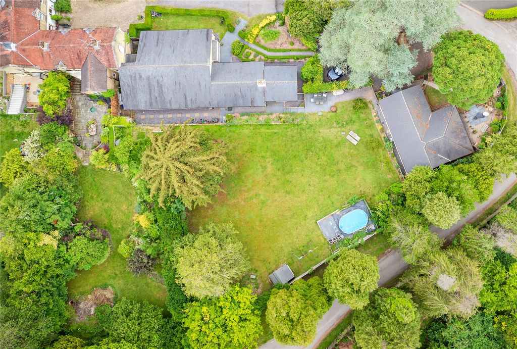 Property photo 2 of 48 Picture No. 44