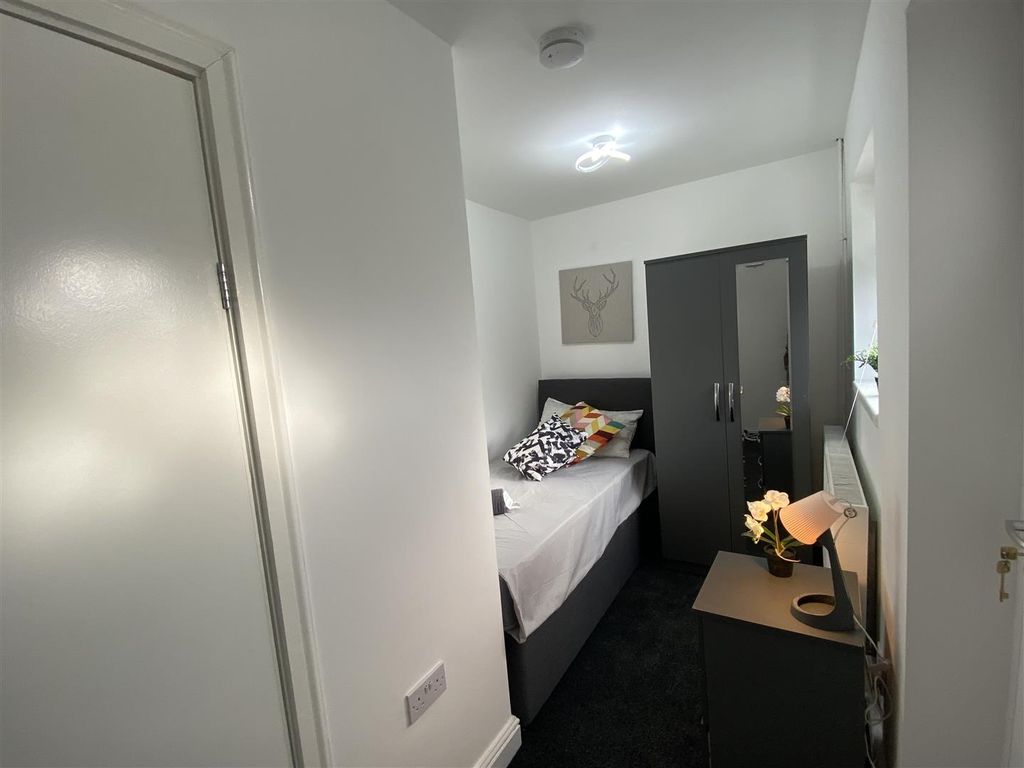 Property photo 3 of 14 Img_9388.Jpg
