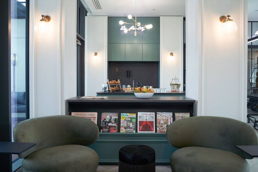 Property photo 1 of 34