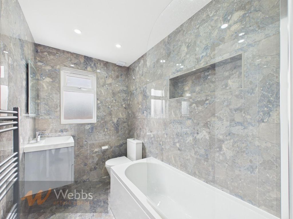 Property photo 3 of 41 Cam03154G0-Pr0234-Still025.Jpg