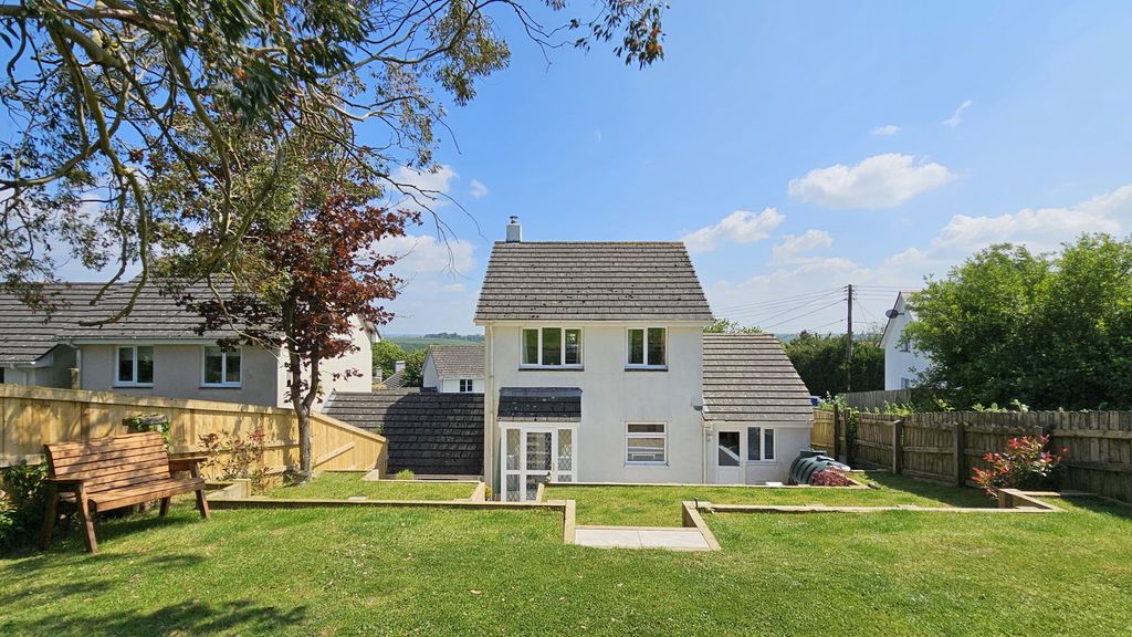 Property photo 1 of 21