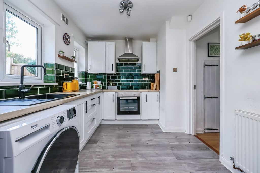 Property photo 3 of 20 Img_0156