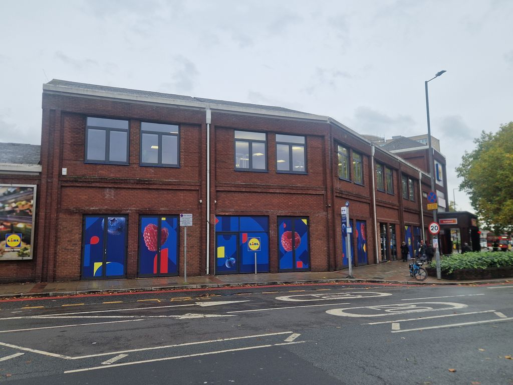 Property photo 3 of 14