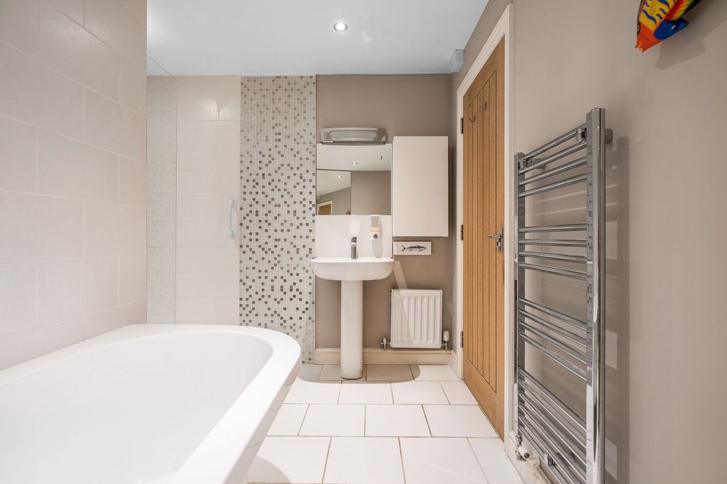 Additional image 7 of 1 bed flat for saleBridge Street, Pershore WR10