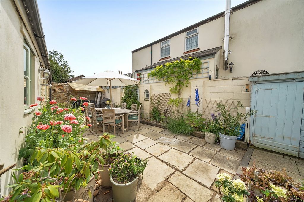 Property photo 3 of 24 Picture No. 26