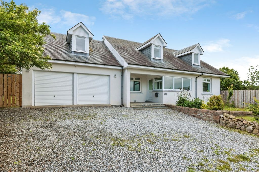 Property photo 1 of 34