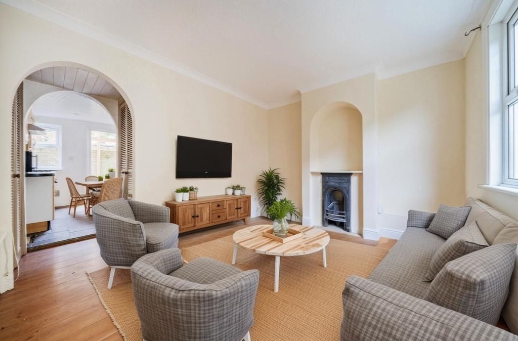 Property photo 2 of 20 Picture No. 54