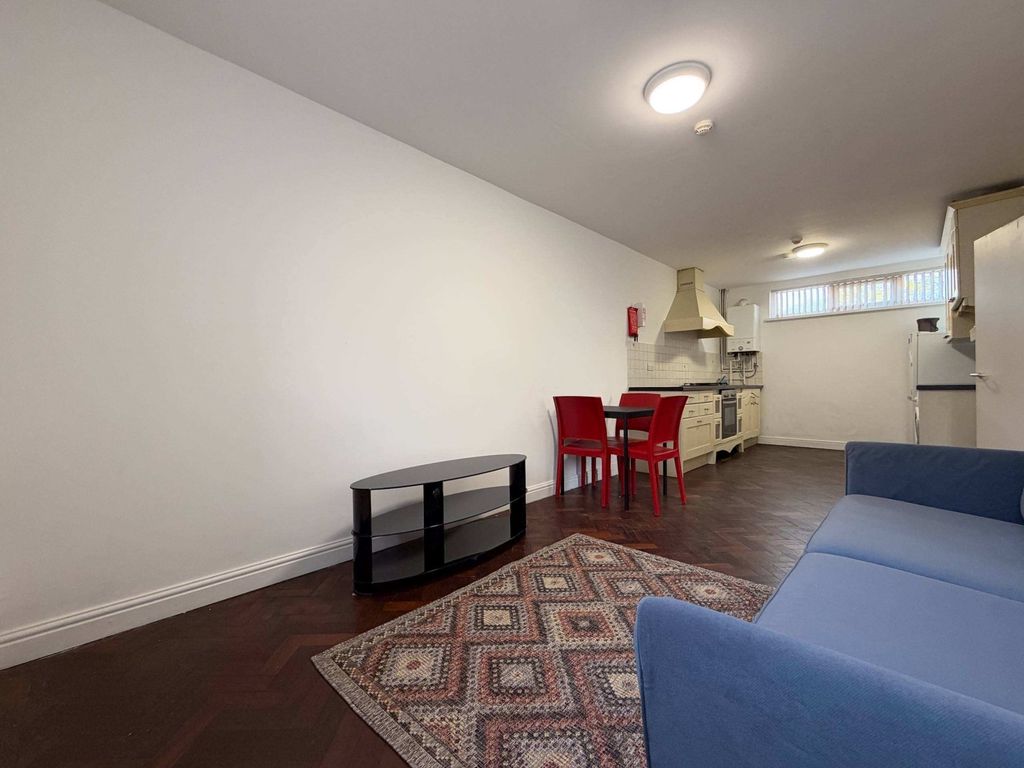 Property photo 1 of 9 242F607c-631c-4Ff5-8c41-23d976A1c767