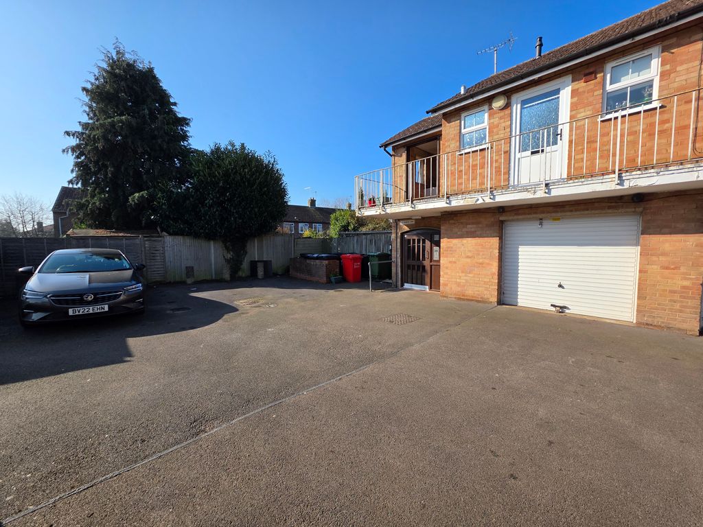 Property photo 3 of 14