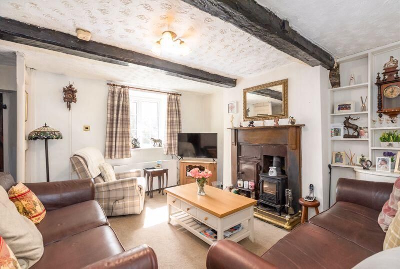 Property photo 2 of 14 2987_12595223_Img_01_0001.Jpeg