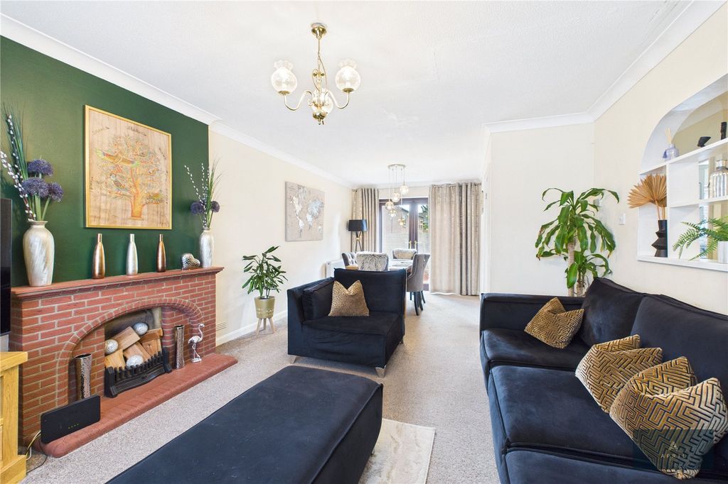 Property photo 1 of 46 Picture No. 39