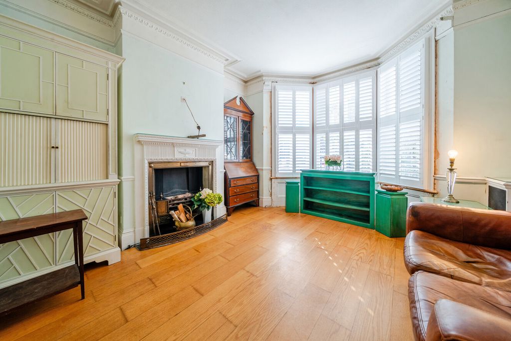 Property photo 2 of 24 1529749-15-1A11Bc...