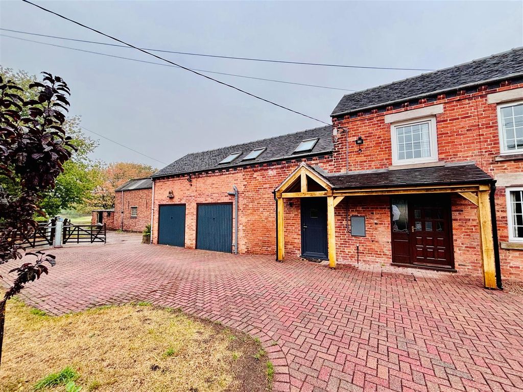 Property photo 2 of 10 Bell House 1.Jpg
