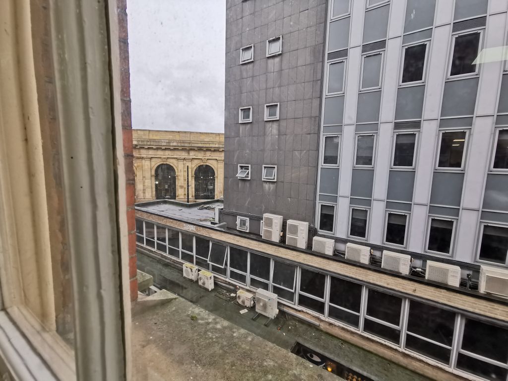 Property photo 3 of 3