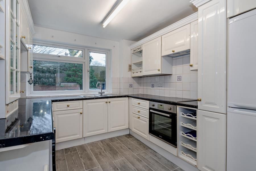 Property photo 3 of 7