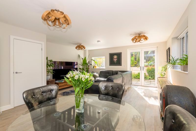 Property photo 3 of 23 Photo 23