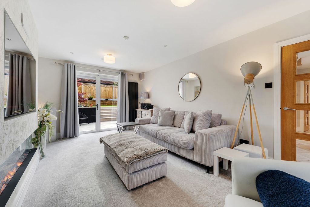 Additional image 40 of 4 bed property for saleBarnside Way, Tytherington, Macclesfield SK10