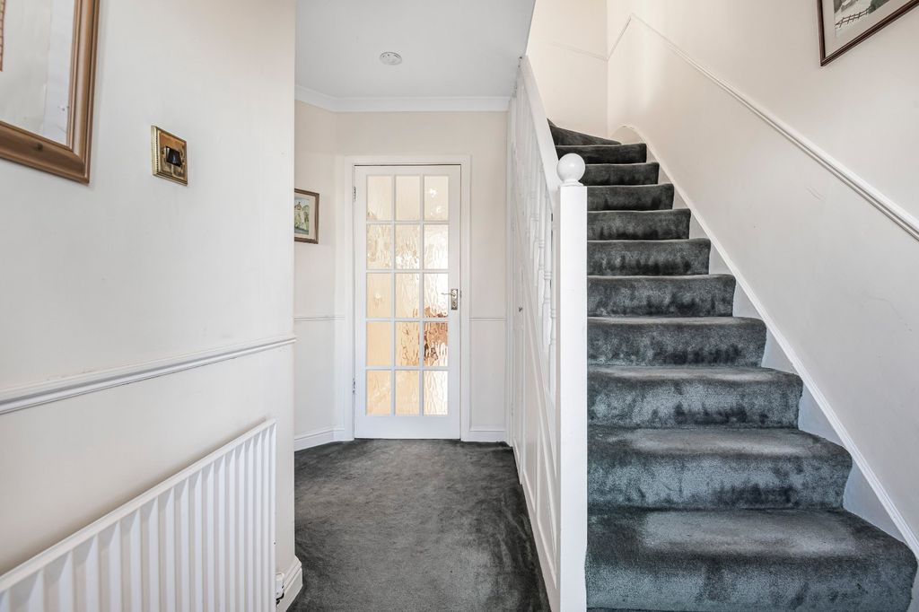 Property photo 2 of 22 Picture No. 06