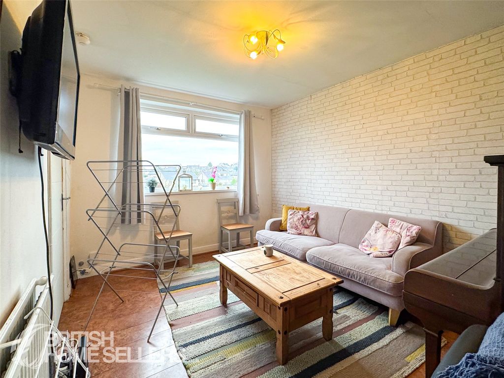 Property photo 2 of 15 Picture No. 08