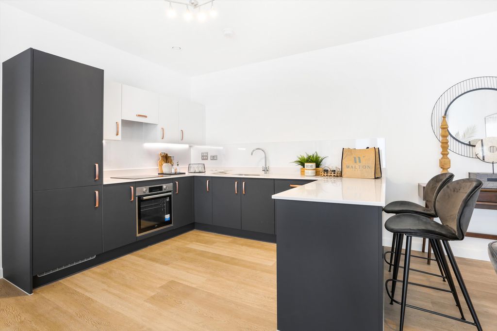 Property photo 1 of 20 Image