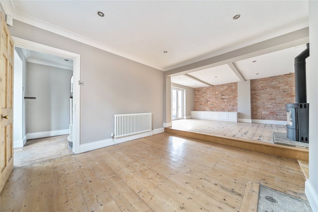 Property photo 3 of 21 Picture No. 26