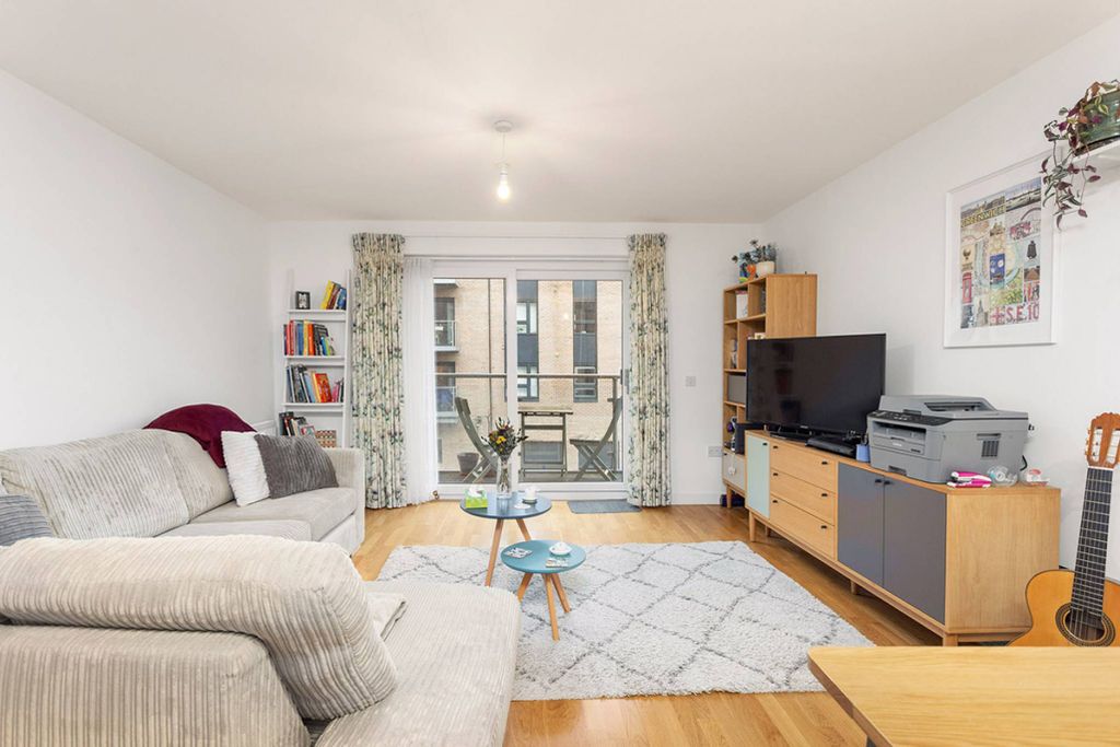 Property photo 3 of 24