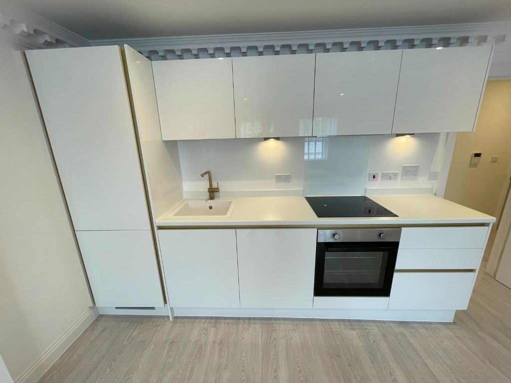 Property photo 3 of 9 3.Jpg