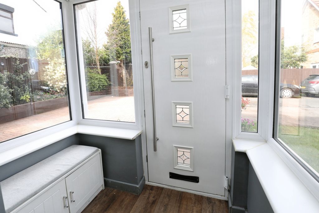 Property photo 2 of 16 Porch