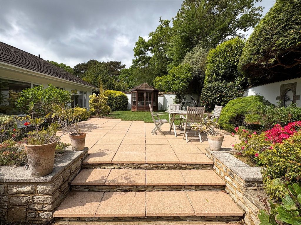 Property photo 3 of 24 Picture No. 30