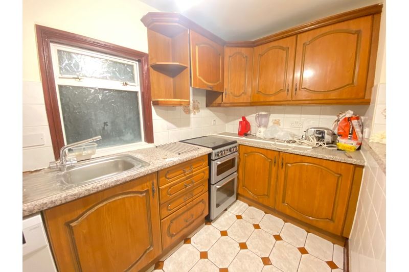 Property photo 2 of 4