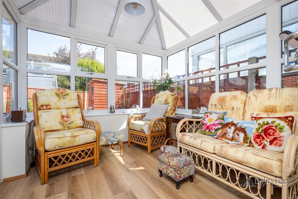 Property photo 3 of 15