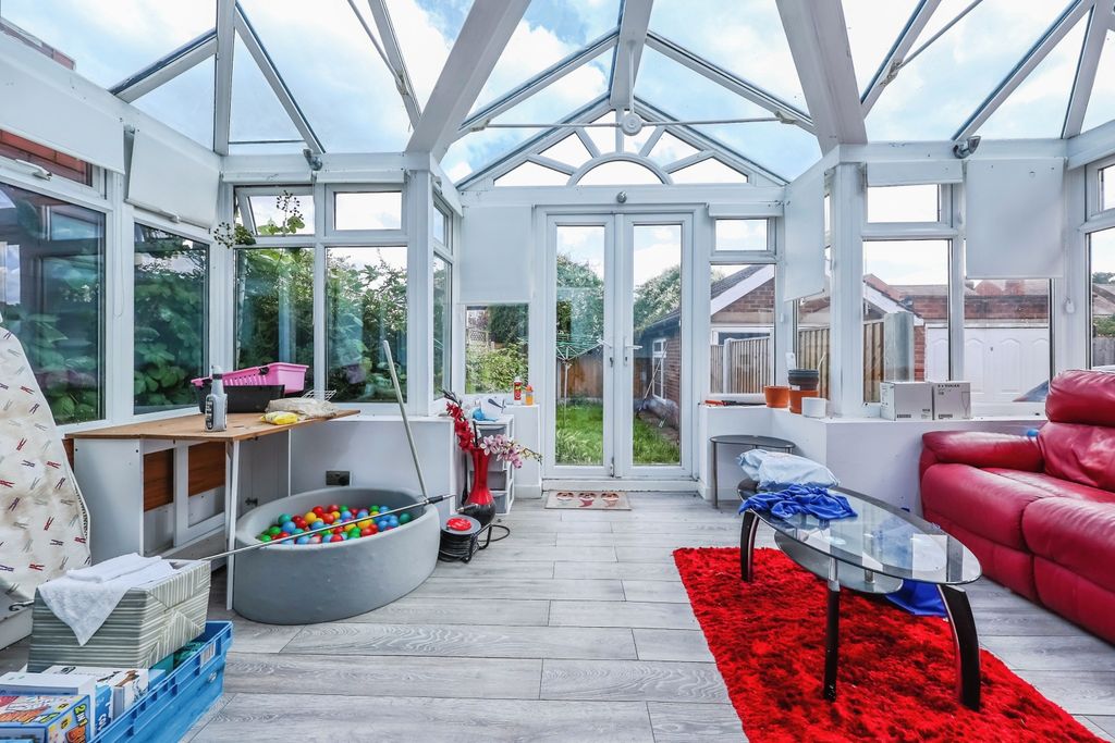 Property photo 2 of 20 Img_0745