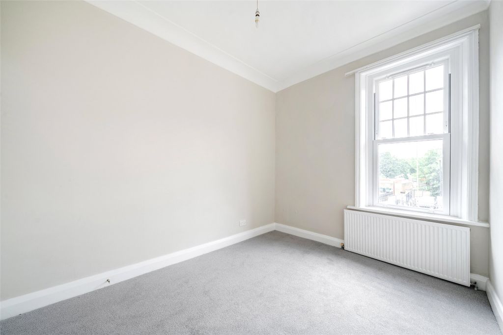 Property photo 2 of 8 Picture No. 06