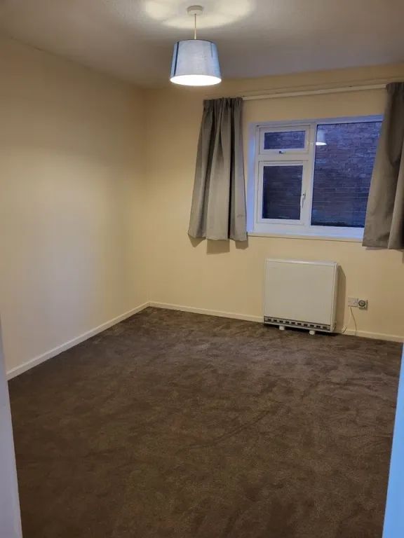 Property photo 2 of 8 Property