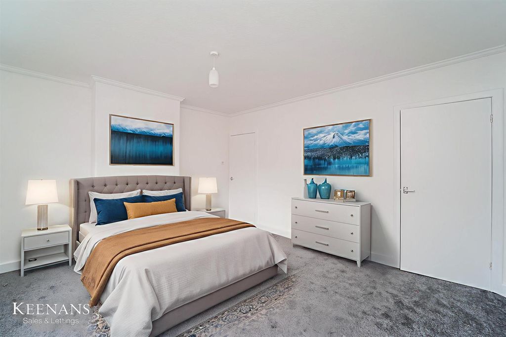 Property photo 3 of 22 Dsc00426 - Bedroom - Standard - 1-2.Jpg