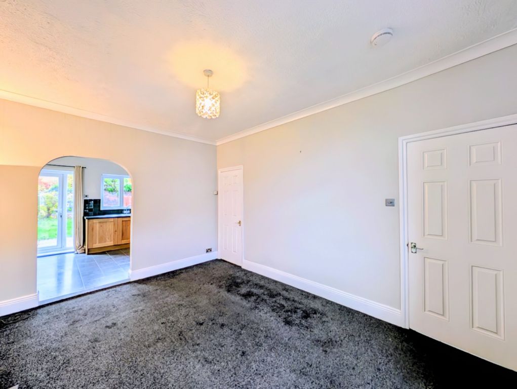 Property photo 3 of 13 Picture No. 11