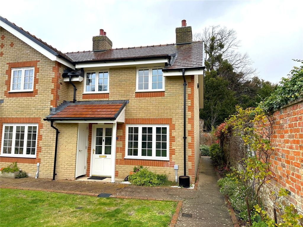 Property photo 1 of 9 Picture No. 12