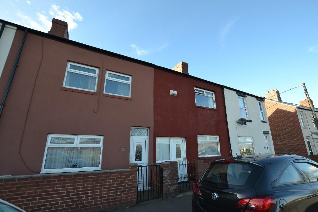 Property photo 1 of 14