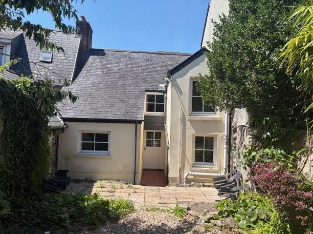 Property photo 2 of 14