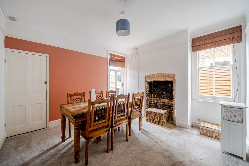 Property photo 3 of 13 Dining Room