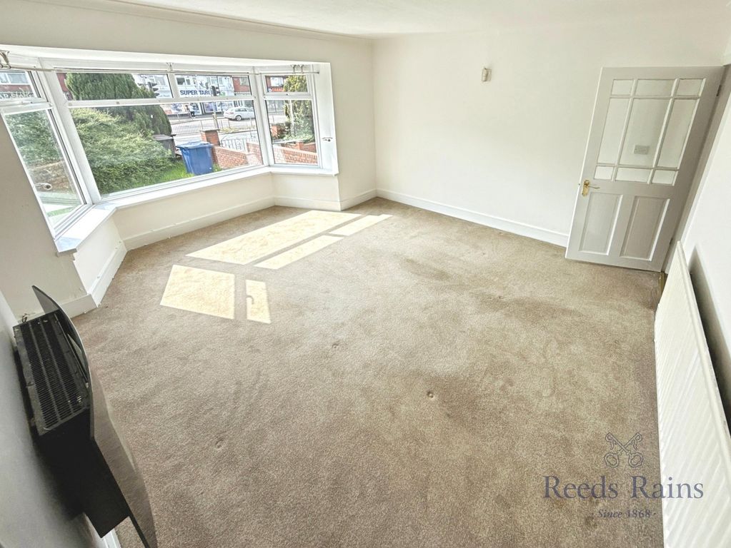Property photo 3 of 16 Picture No. 24