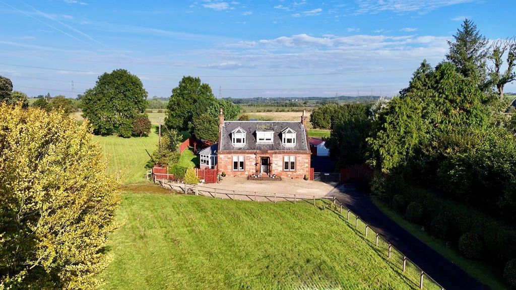 Property photo 1 of 33