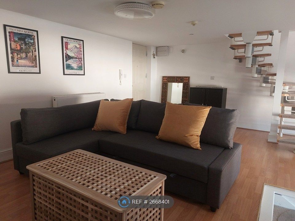 Property photo 2 of 17 Open Plan Living Area