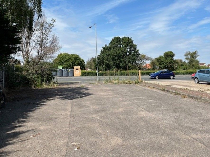 Property photo 2 of 5