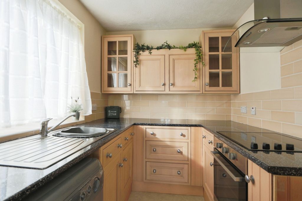 Property photo 3 of 7 3943919